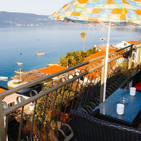 Villa Angelina Herceg Novi Eksteriør bilde