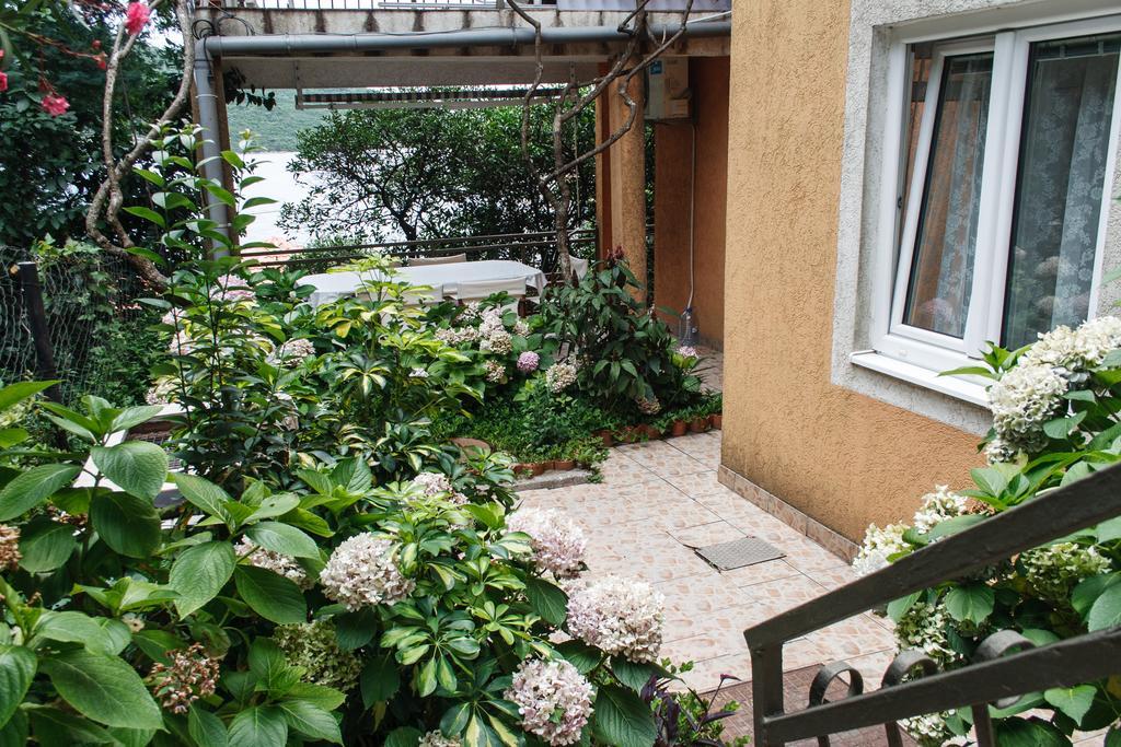 Villa Angelina Herceg Novi Eksteriør bilde