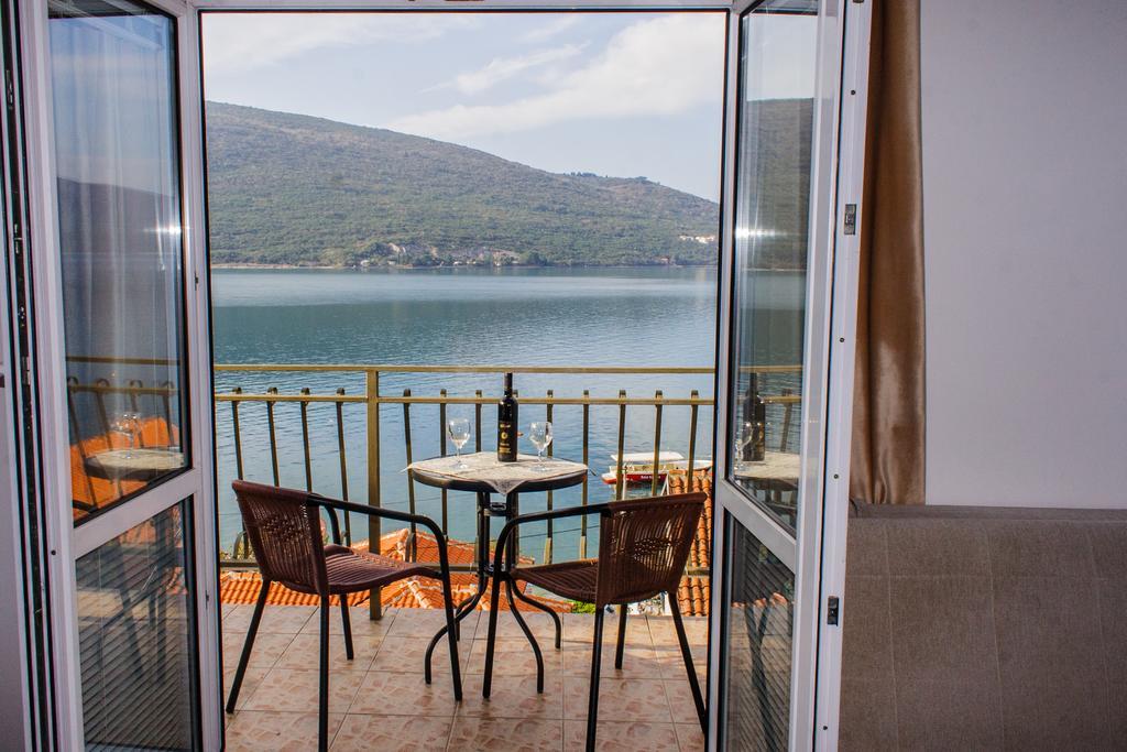 Villa Angelina Herceg Novi Eksteriør bilde